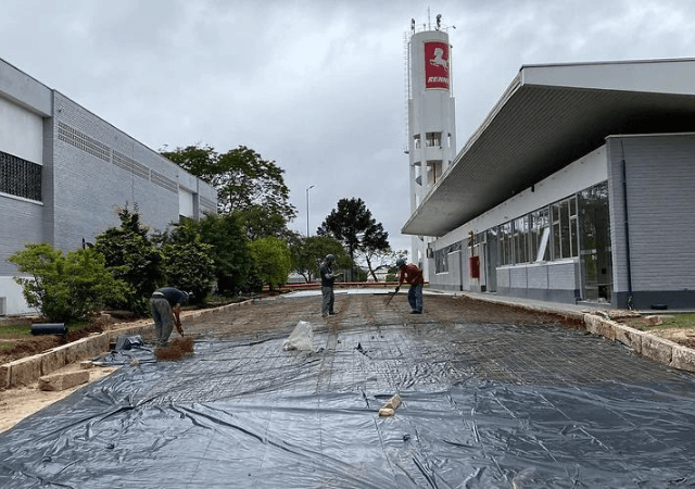 obras industriais e comerciais uenge 18